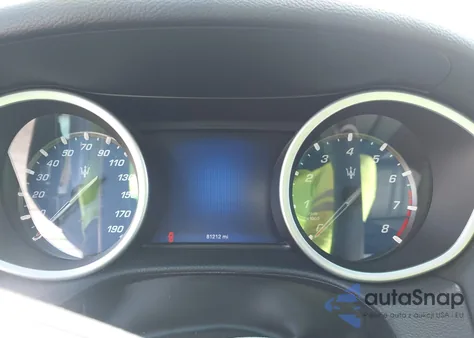 2016 Maserati Ghibli z USA, uszkodzony, nr VIN ZAM57XSAXG1176943